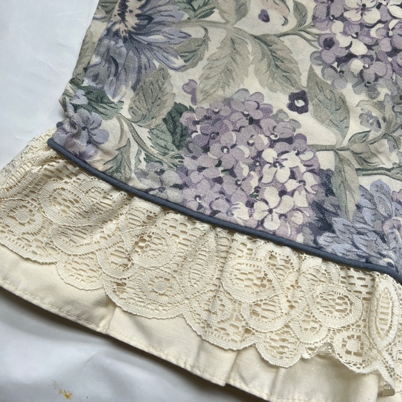 2 Vintage Jessica McClintock Pillowcases Purp Ruffled Lace Floral Pillowcases - Picture 3 of 9